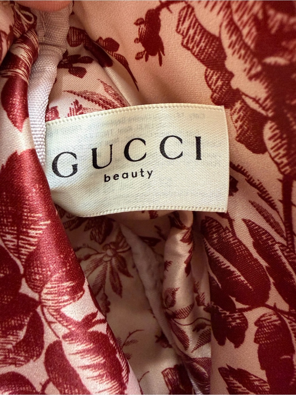 Gucci Black Cosmetic Pouch with Gold Logo Plate - Picture 6 of 9